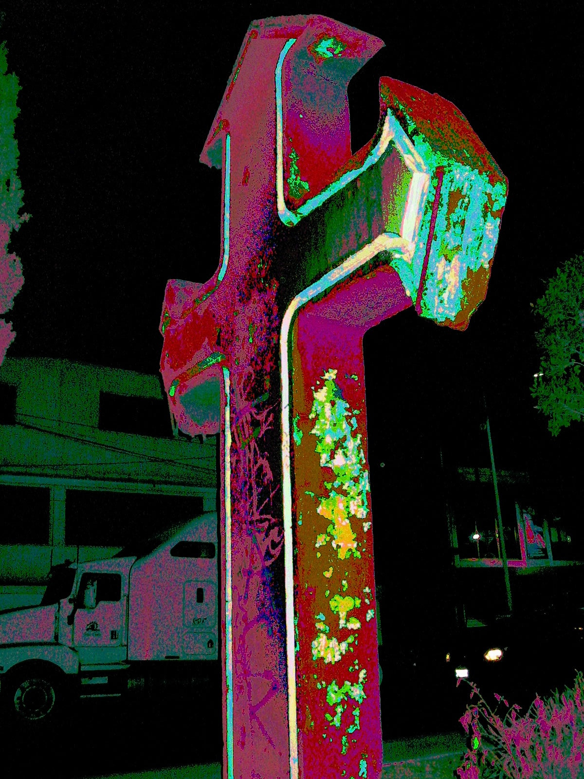 GWX Dataline (+/-) 2MP Circuit-Bent Digicam