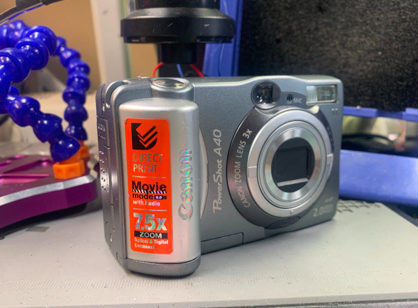 GWX Dataline (+/-) 2MP Circuit-Bent Digicam