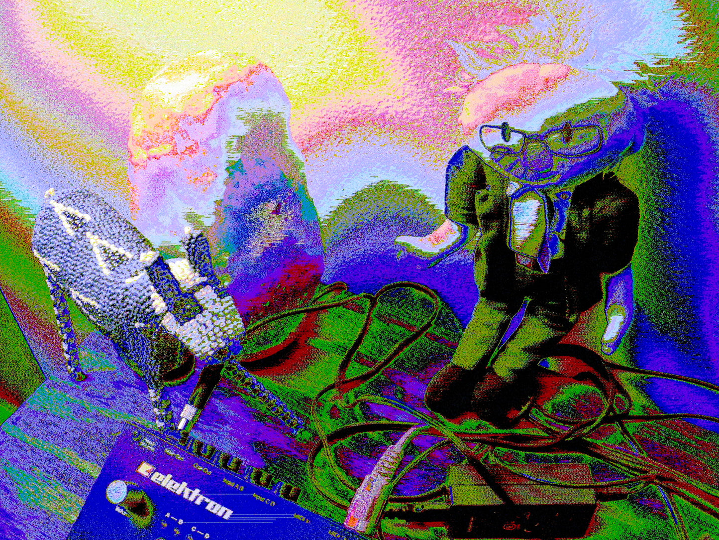 GWX Chromafield - 5MP Circuit-bent Digicam